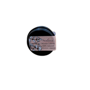 Lips Box – Erhabene Hände