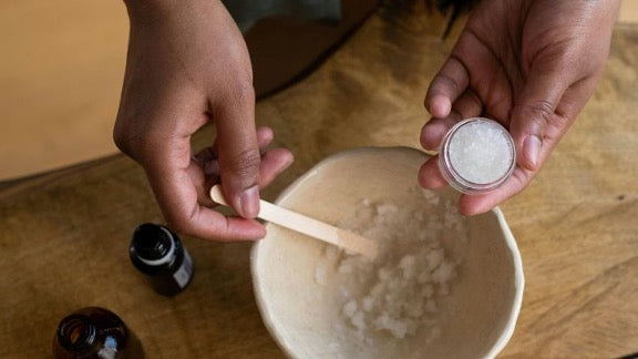 Comment faire son propre baume à lèvres naturel à la maison